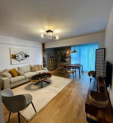 Sector 1 Apartment | The Loft