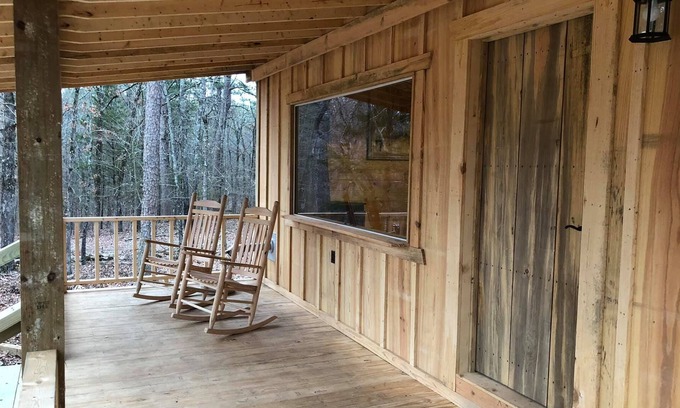 Morrilton Cabin | "The Lost Cabin" on Petit Jean Mountain