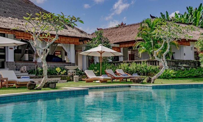 Kediri Villa | The Lotus Residence by Amerta Experience