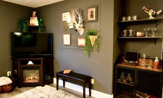 Chillicothe Apartment | The Lounge - Downtown Chillicothe