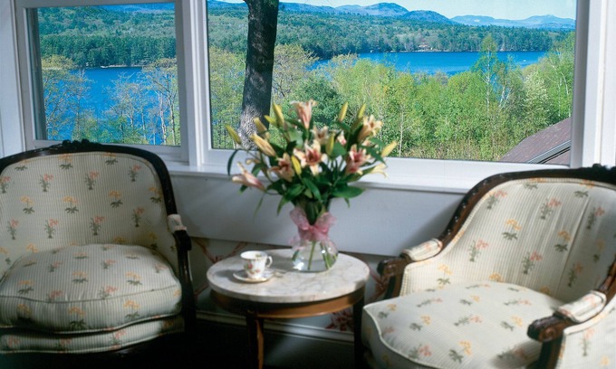 Holderness Hotel | The Manor On Golden Pond