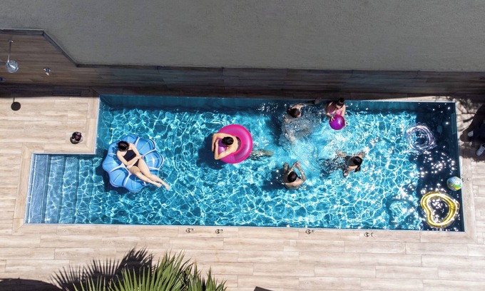 Kalamata House | The Mansion