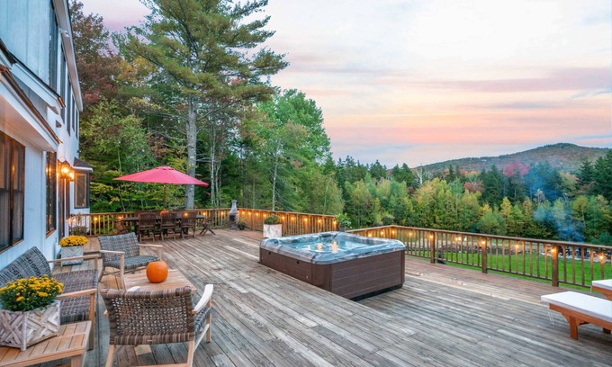 West Dover House | The Mansion-Rustic Contemporary W/ Hot Tub & Views