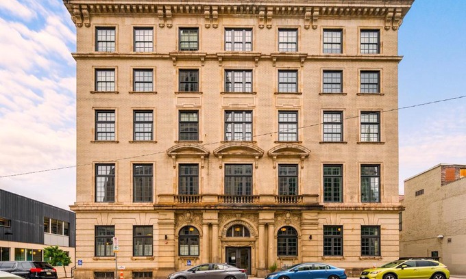 East Liberty Hotel | The Maverick by Kasa