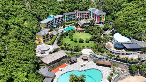 Cat Hai Resort | The May Legend Catba