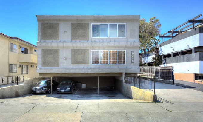 Mar Vista Apartment | The Mclaughlin #12