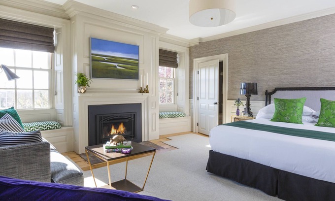 Salem Hotel | The Merchant