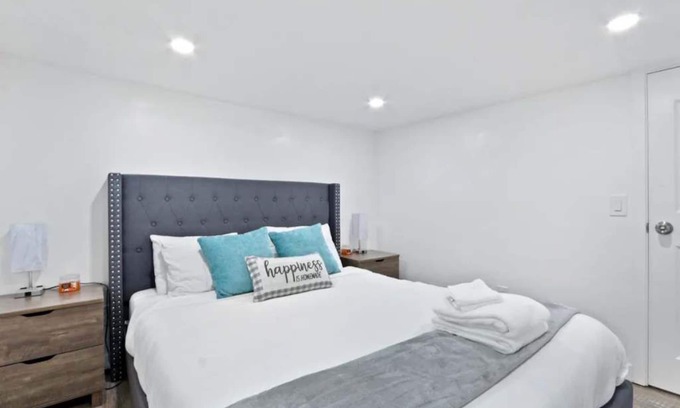 Huntington Park Apartment | The Metro Loft Hideout