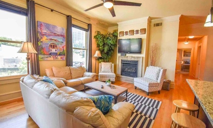 Fayetteville Condo | The Metro - Walk to Dickson St and UofA