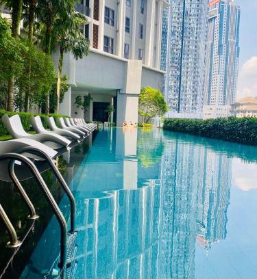 Kuala Lumpur City Centre Apartment | The Mews KLCC Stay Happy