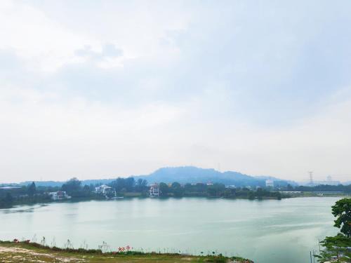 Seri Kembangan Apartment | The Mines The Heritage SOHO Blissful Studio