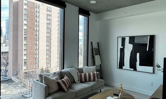 Rio Grande Apartment | The MOD LOFT 1-bedroom modern apartment downtown Salt Lake City
