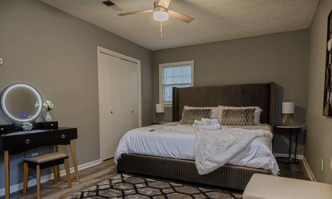 Fortson House | The Modern Family Getaway