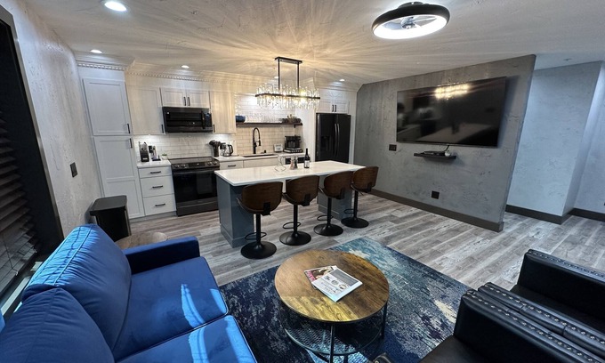 Walla Walla Condo | The Modern NEW Condo 2 blocks from Main Street Walla Walla
