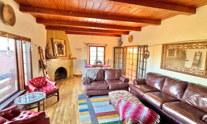 Tucson House | The "Mud House" - A beautiful southwest adobe home