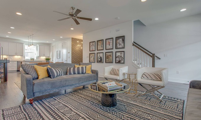 Woodland in Waverly House | The Nashville Maverick: Minutes to Downtown, Killer Melrose Locale, All the FUN