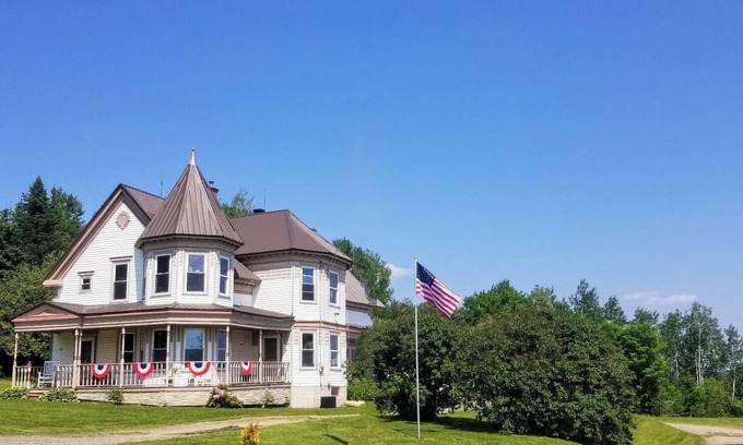 New Sweden House | The New Sweden Castle-Enchanting 3-bedroom house with WiFi in New Sweden, Maine