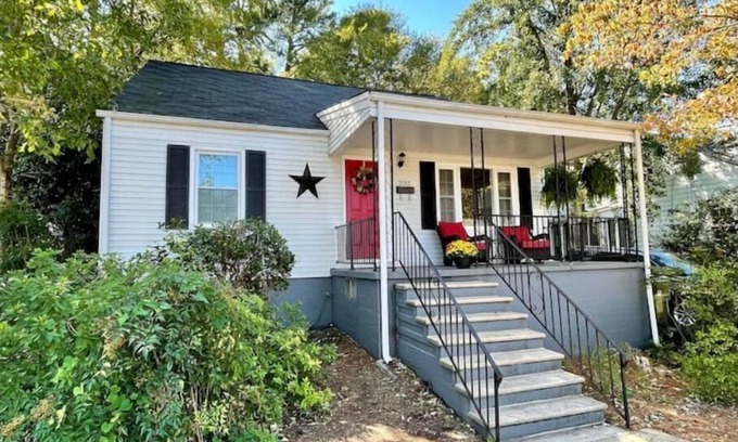 Raleigh House | The North Star