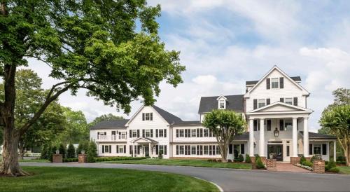 Unionville Hotel | The Oaks Waterfront Hotel