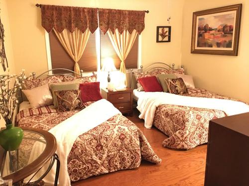 Clinton House | The Oasis