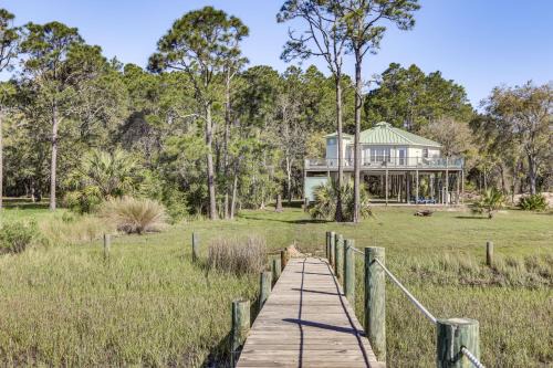 Carrabelle House | The Octagon House - Oceanfront Carrabelle Oasis