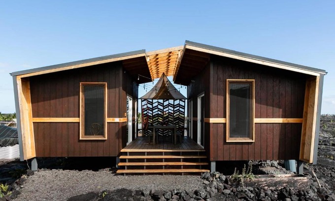 Pahoa House | THE OHANA HOUSE, Amazing Tiny Home on A Volcanic Lava Field!