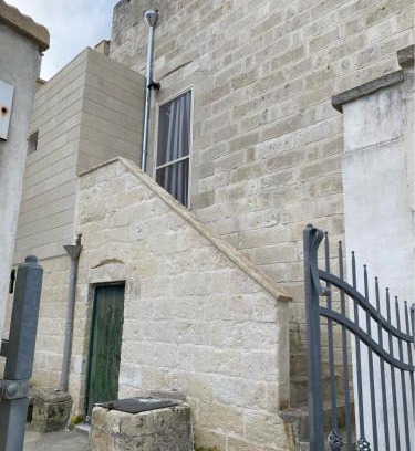 Uggiano la Chiesa Apartment | THE OLD HOUSE 1926