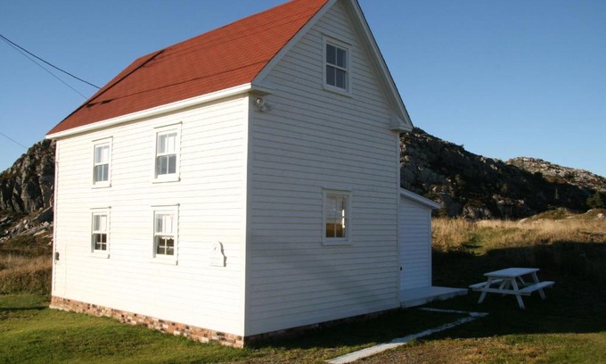 Newfoundland House | The Old Salt Box Co. - Daisy's Place