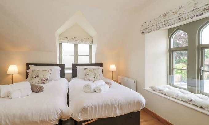 Radstock Cottage | The Old Schoolrooms