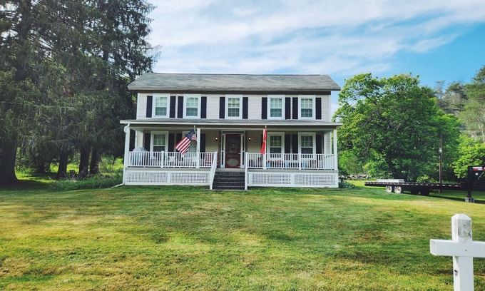 Coudersport Other | The Olde Farmhouse - Historic Property - 10 miles from Cherry Springs State Park