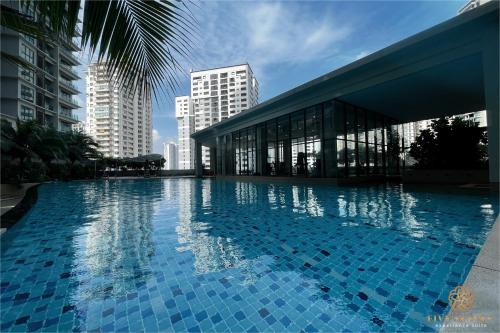 Mont Kiara Apartment | The Ooak Suites Kiara 163, Roam