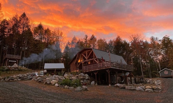 Jamaica House | The Overlook House: Sauna and View Deck by Stratton Mountain