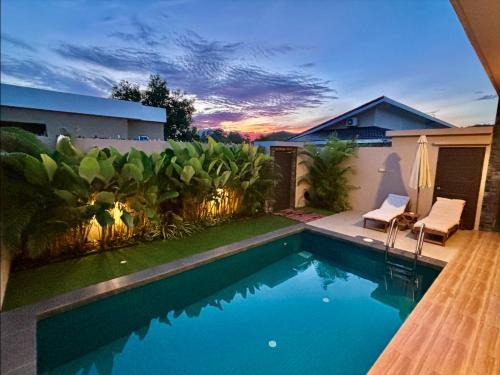 Kampung Kedawang Villa | The Paddy Field - Private Pool Villas