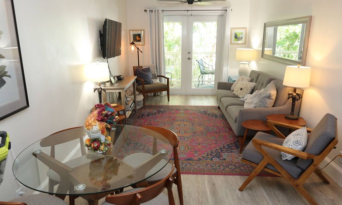 Truman Annex Condo | The Palms.A beautiful space in the perfect place.