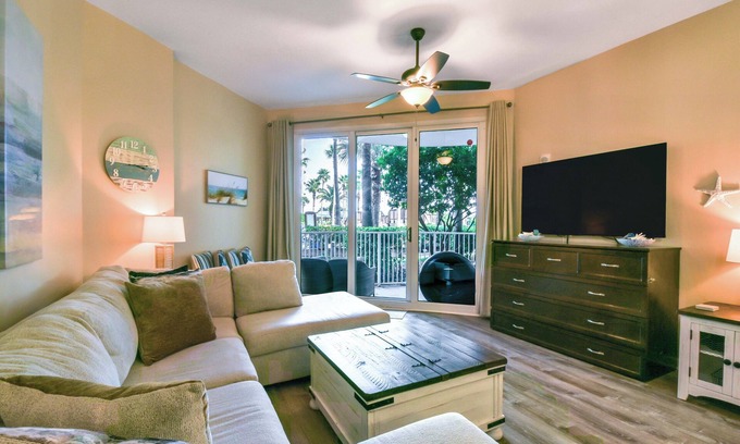 Indian Bayou Condo | The Palms of Destin 2113 By Compass Resorts