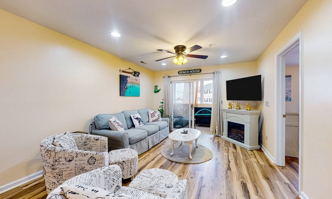 Rehoboth Beach Condo | The Palms water-view condo near beach with outdoor pool, streaming, balcony, AC