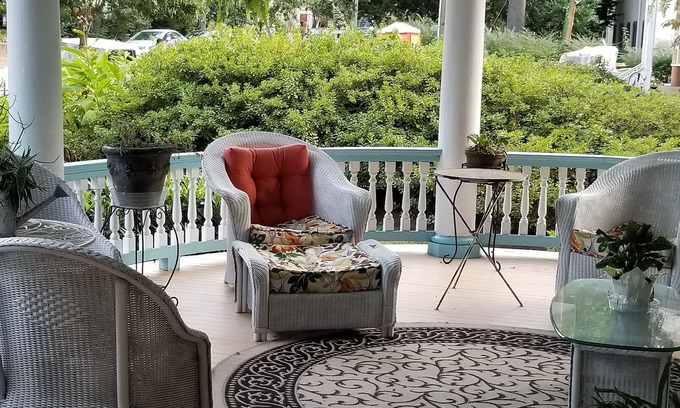 Inman Park Bed & Breakfast | The Peach House