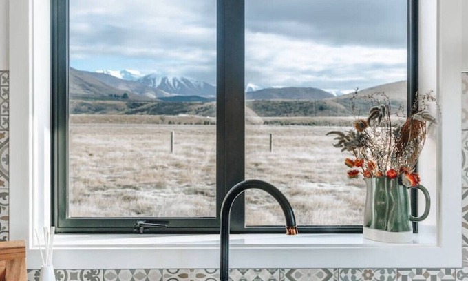 Ben Ohau Cabin | The Peak View Cabin Ben Ohau Views