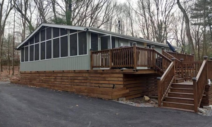East Stroudsburg House | The Perfect Getaway