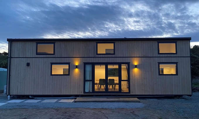 Surat Bay Cabin | The perfect Jacks Bay retreat