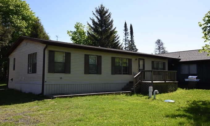 Land O Lakes House | The perfect place to stay for a relaxing and comfortable fishing getaway.