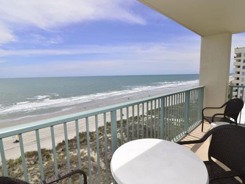 Crescent Beach House | The Pinnacle Oceanfront Suite 2 Balconies Top Location