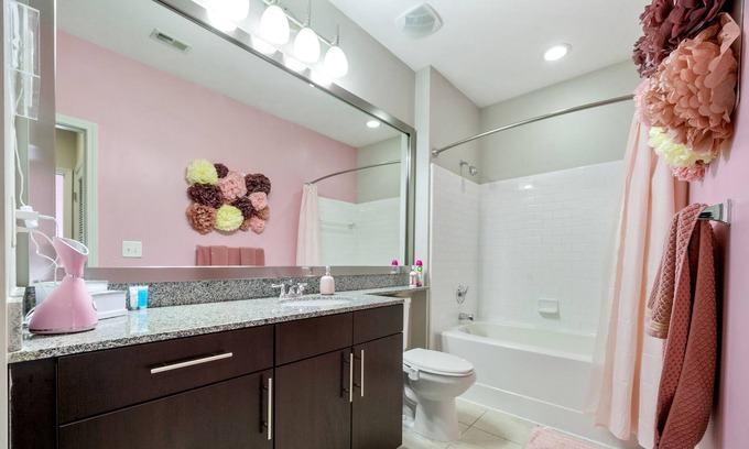Dunwoody Apartment | The Prissy Experience Content Loft