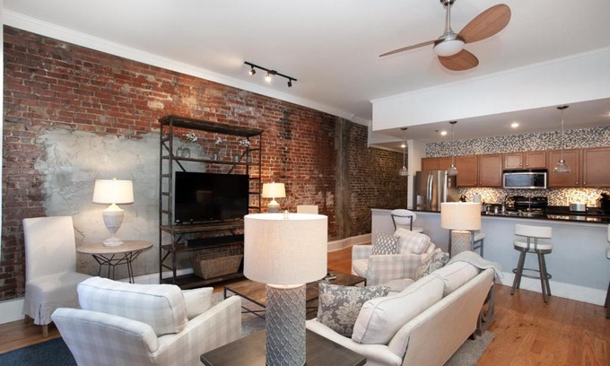 Old City Apartment | The Quiet Old City Hideout