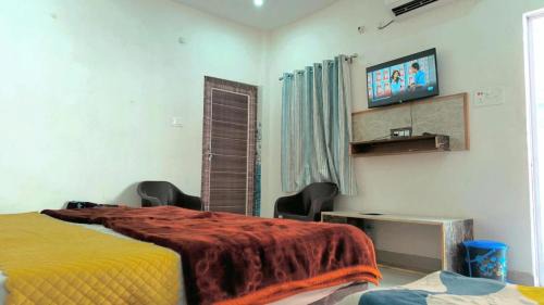 Varanasi House | The Rainbow Residency guest house