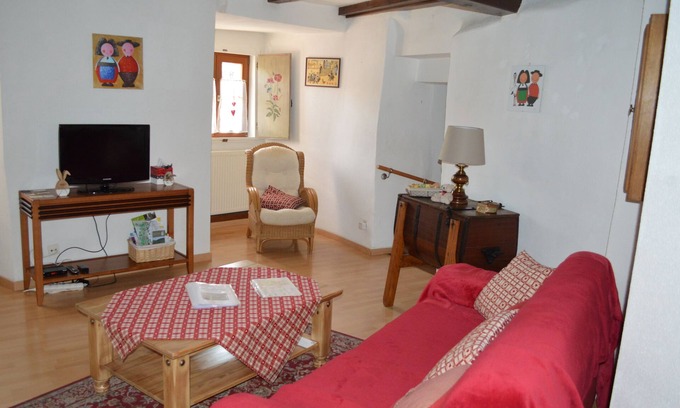 Ribeauville Apartment | The Ramparts of Ribeauvillé in the city center