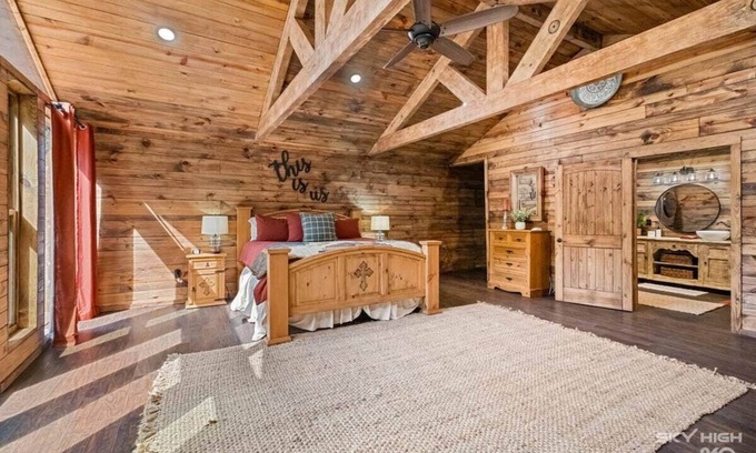 Compton House | The Refuge with breathtaking views