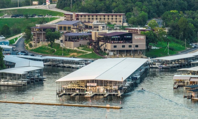 Lake Ozark Resort | The Resort at Lake of the Ozarks