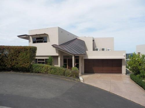Taradale House | The Rise