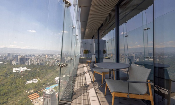 Colonia Cuauhtemoc Hotel | The Ritz-Carlton Residences Mexico City